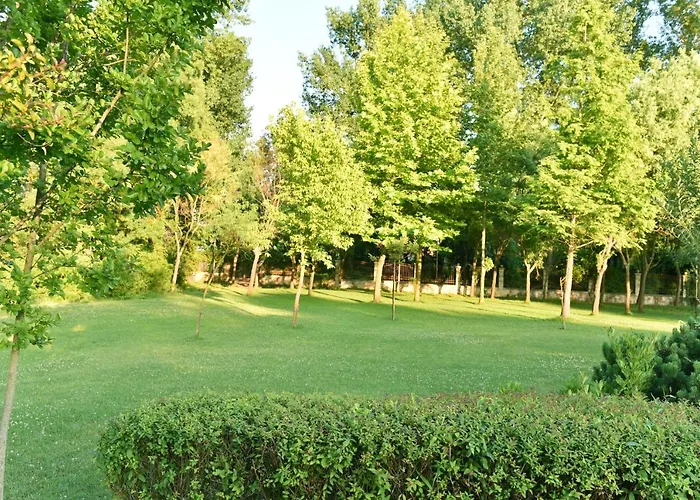 Les Magnolias Hotel