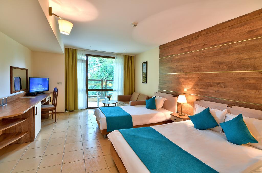 Les Magnolias Hotel Primorsko